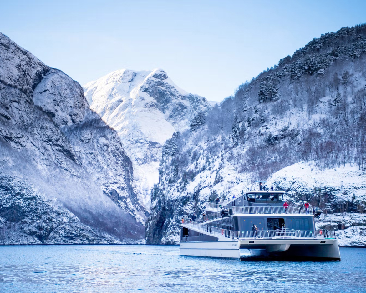 9E0cfd3eaea31c3503178332b51fffc2d1254835 5554X3124 (1)