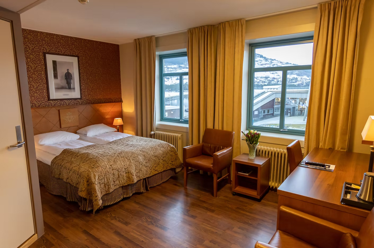 Fleischer's Station Room