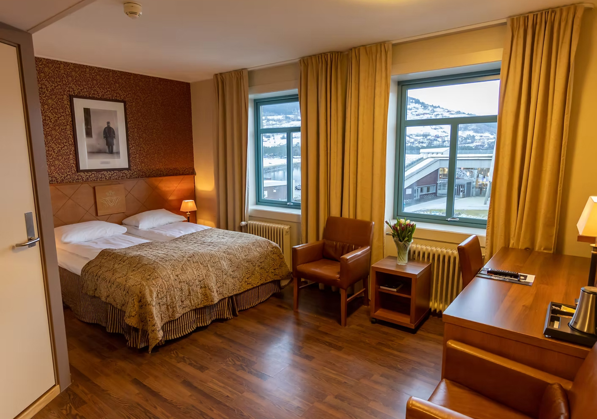 Fleischer's Station Room