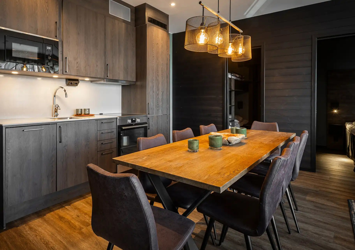 SSLL 4 Bed Suite Kitchen